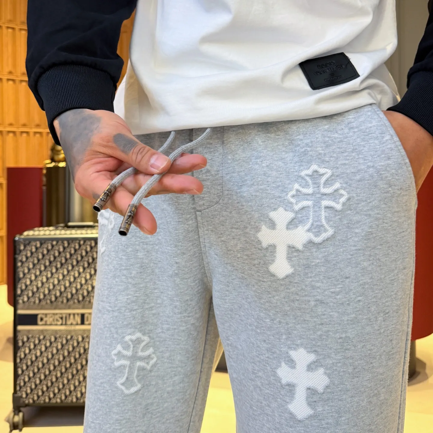 【 】 2026 ， ，Original ， ， ， 🪡 logo， ， ， ， Sizes：M-3XL